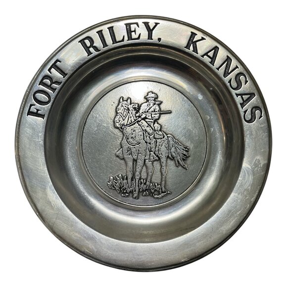 Vintage Wilton Metal Plate – Fort Riley Kansas – Mount Joy, PA – RWP Marked - Picture 1 of 3